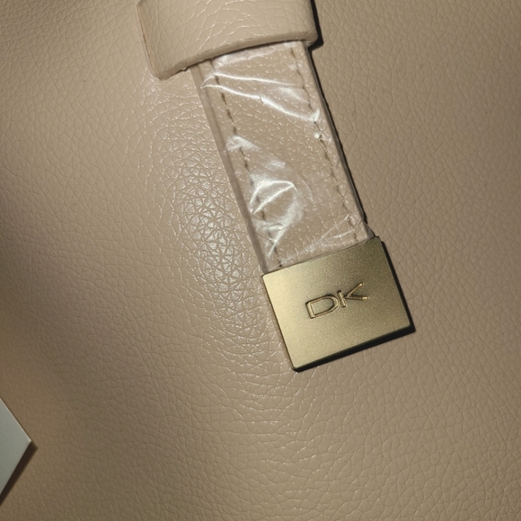 DKNY Tote - Picture 2 of 7